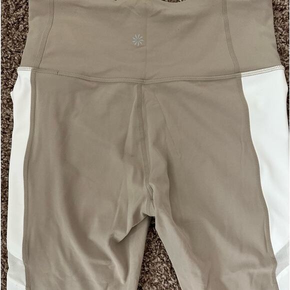 Athleta Exhale Mesh Capri Athletic Leggings Beige White Size S Activewear Yoga - Picture 11 of 14